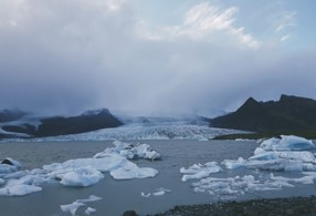 Climate change glacier melt